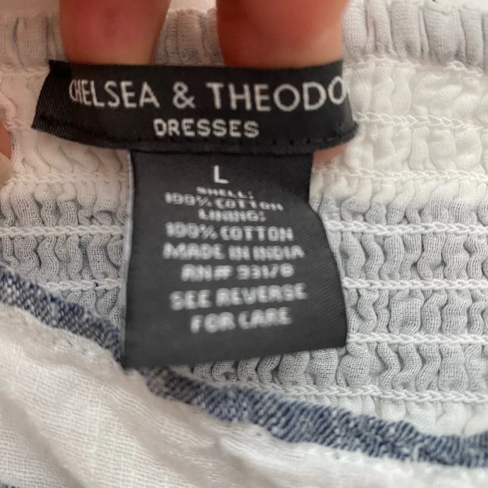 Chelsea & Theodore sleeveless dress